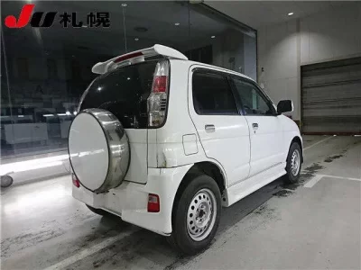 Daihatsu TERIOS KID