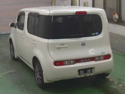 Nissan CUBE
