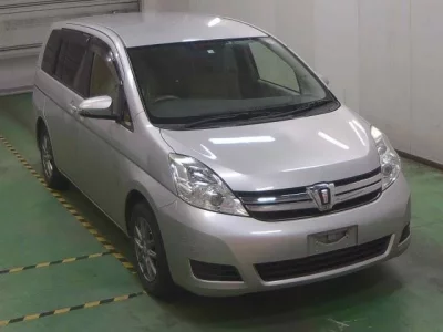 Toyota ISIS