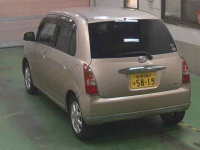 Daihatsu MIRA