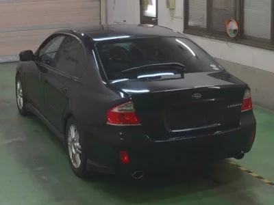 Subaru LEGACY B4