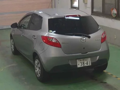 Mazda DEMIO