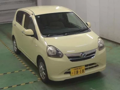 Daihatsu MIRA E S