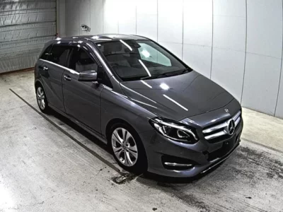 Mercedes-Benz B CLASS