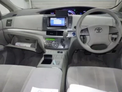Toyota ESTIMA HYBRID