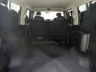 Nissan CARAVAN VAN