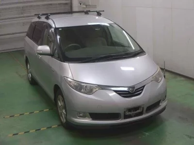 Toyota ESTIMA HYBRID