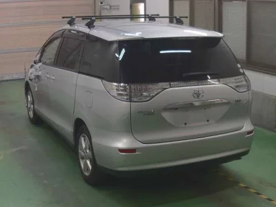 Toyota ESTIMA HYBRID