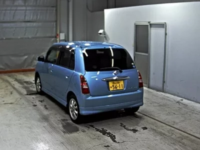 Daihatsu MIRA