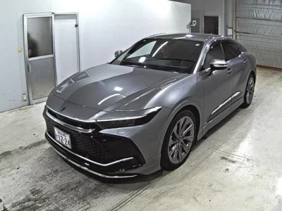 Toyota CROWN CROSSOVER