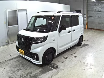 Suzuki SPACIA BASE