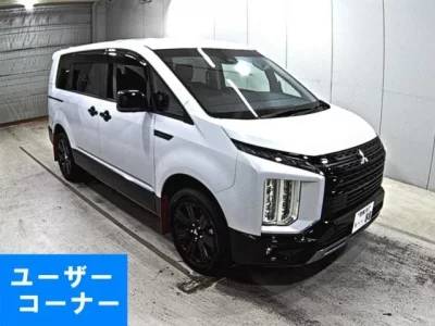 Mitsubishi DELICA D5