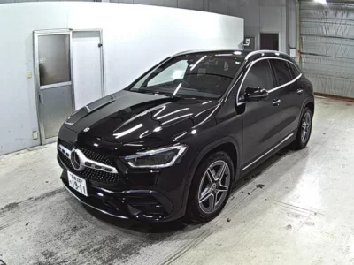 Mercedes-Benz GLA CLASS