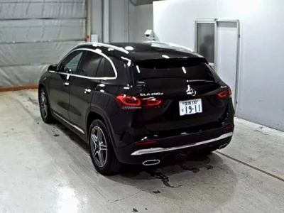 Mercedes-Benz GLA CLASS