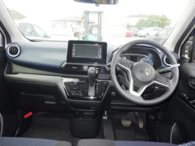 Mitsubishi EK X