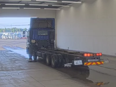 Isuzu GIGA