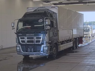 Isuzu GIGA
