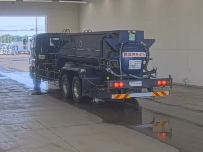 Isuzu GIGA