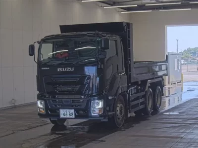 Isuzu GIGA