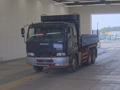 Isuzu GIGA