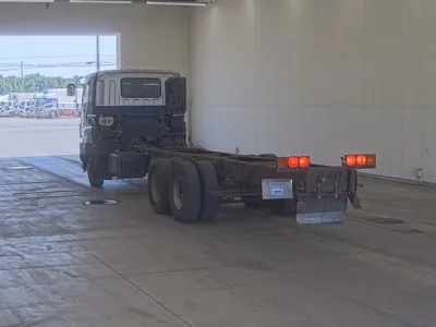 Isuzu GIGA
