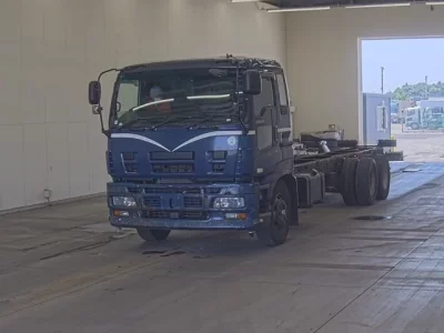 Isuzu GIGA