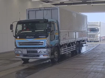 Isuzu GIGA