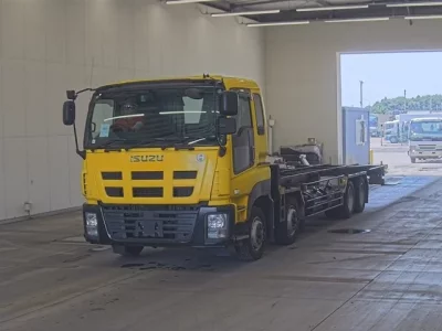 Isuzu GIGA