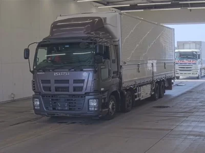 Isuzu GIGA