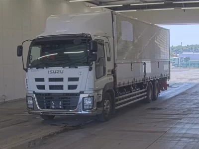 Isuzu GIGA