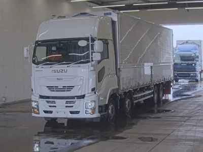 Isuzu GIGA
