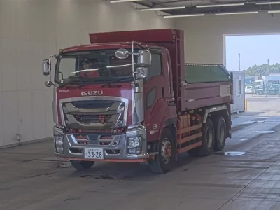 Isuzu GIGA