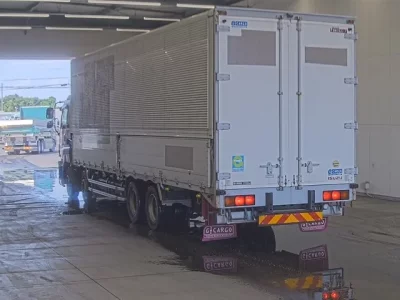 Isuzu GIGA