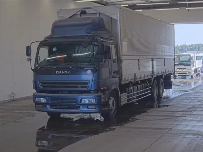 Isuzu GIGA