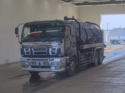 Isuzu GIGA