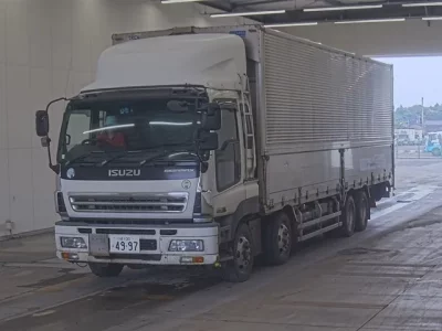 Isuzu GIGA