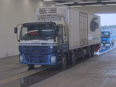 Isuzu GIGA
