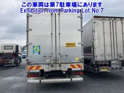 Isuzu GIGA