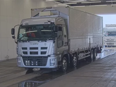 Isuzu GIGA