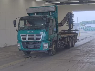 Isuzu GIGA