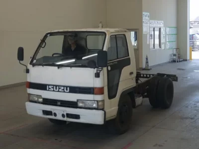 Isuzu ELF