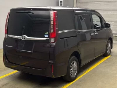 Toyota ESQUIRE