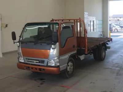 Isuzu ELF
