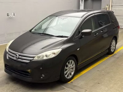Nissan LAFESTA