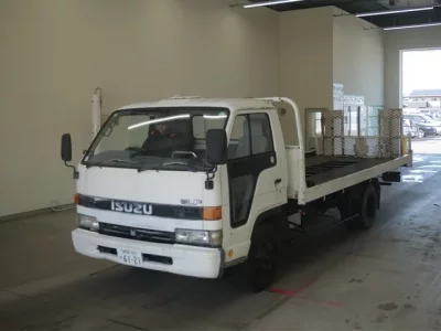 Isuzu ELF