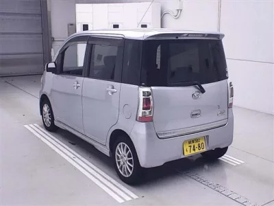 Daihatsu TANTO EXE
