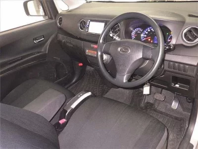 Daihatsu TANTO EXE