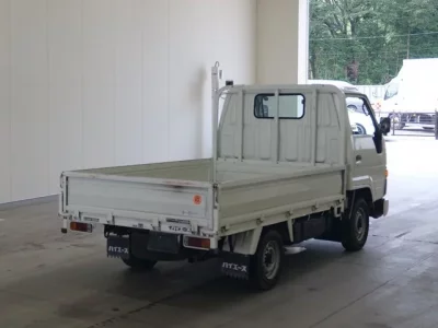 Toyota HIACE TRUCK