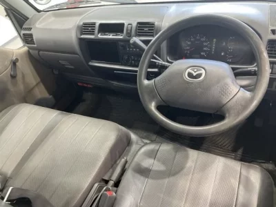 Mazda BONGO BRAWNY VAN