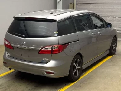 Nissan LAFESTA